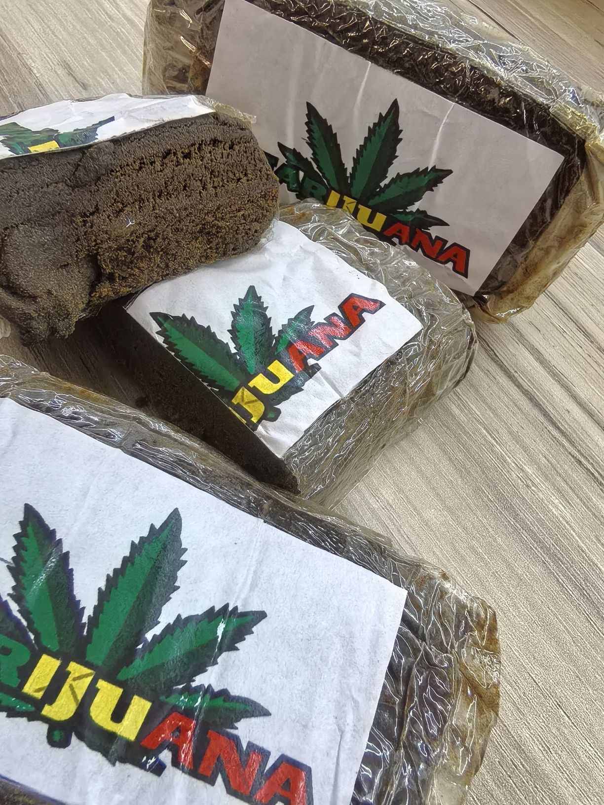 Изолятор" Marijuana"